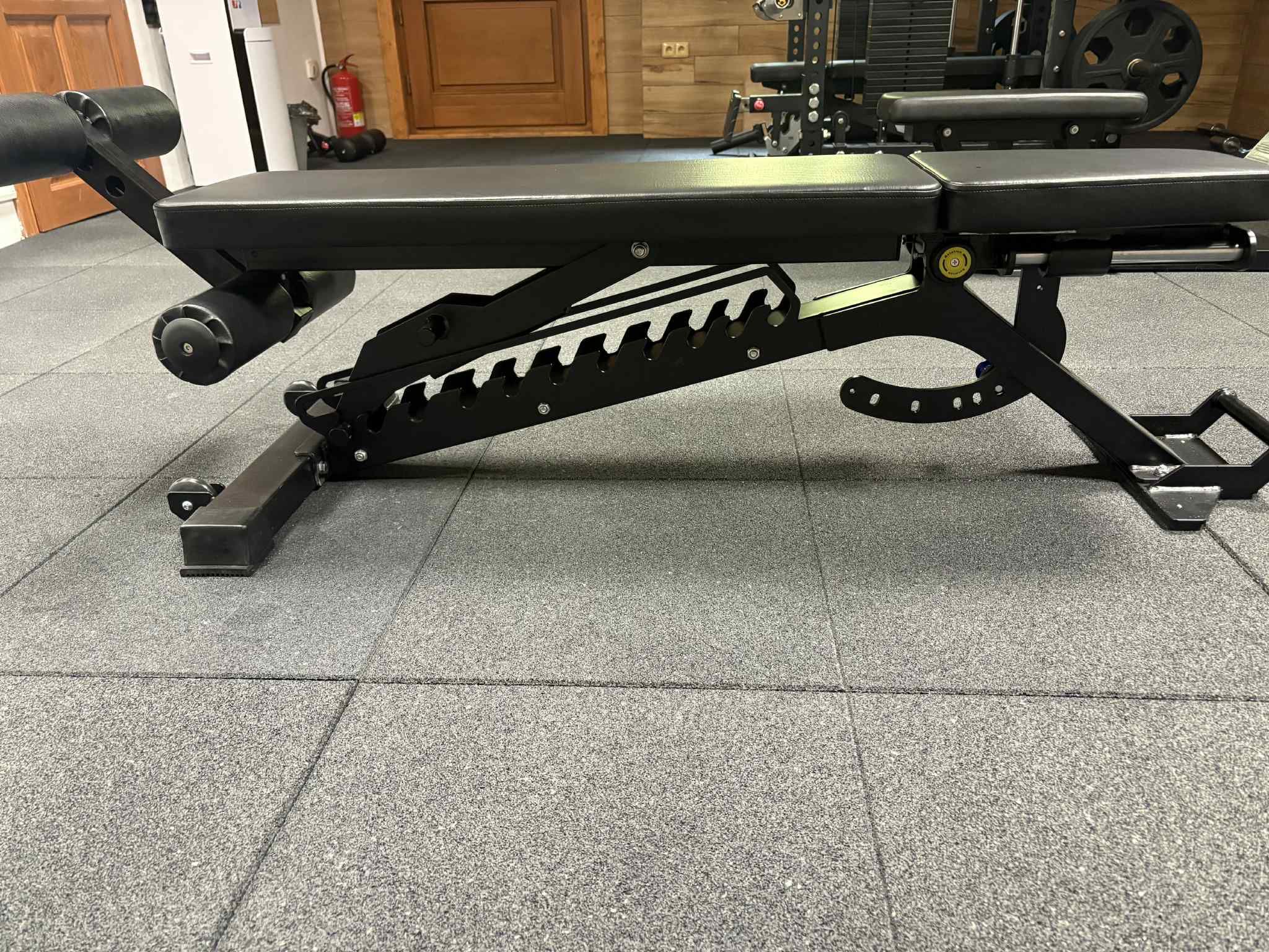 Állítható, professzionális, többfunkciós pad - Image 2