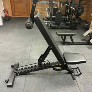 Állítható, professzionális, többfunkciós pad